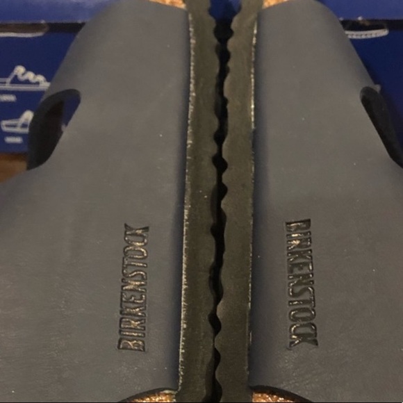 BIRKENSTOCK: REAL V. FAKE PART IV - Picture 10 of 16